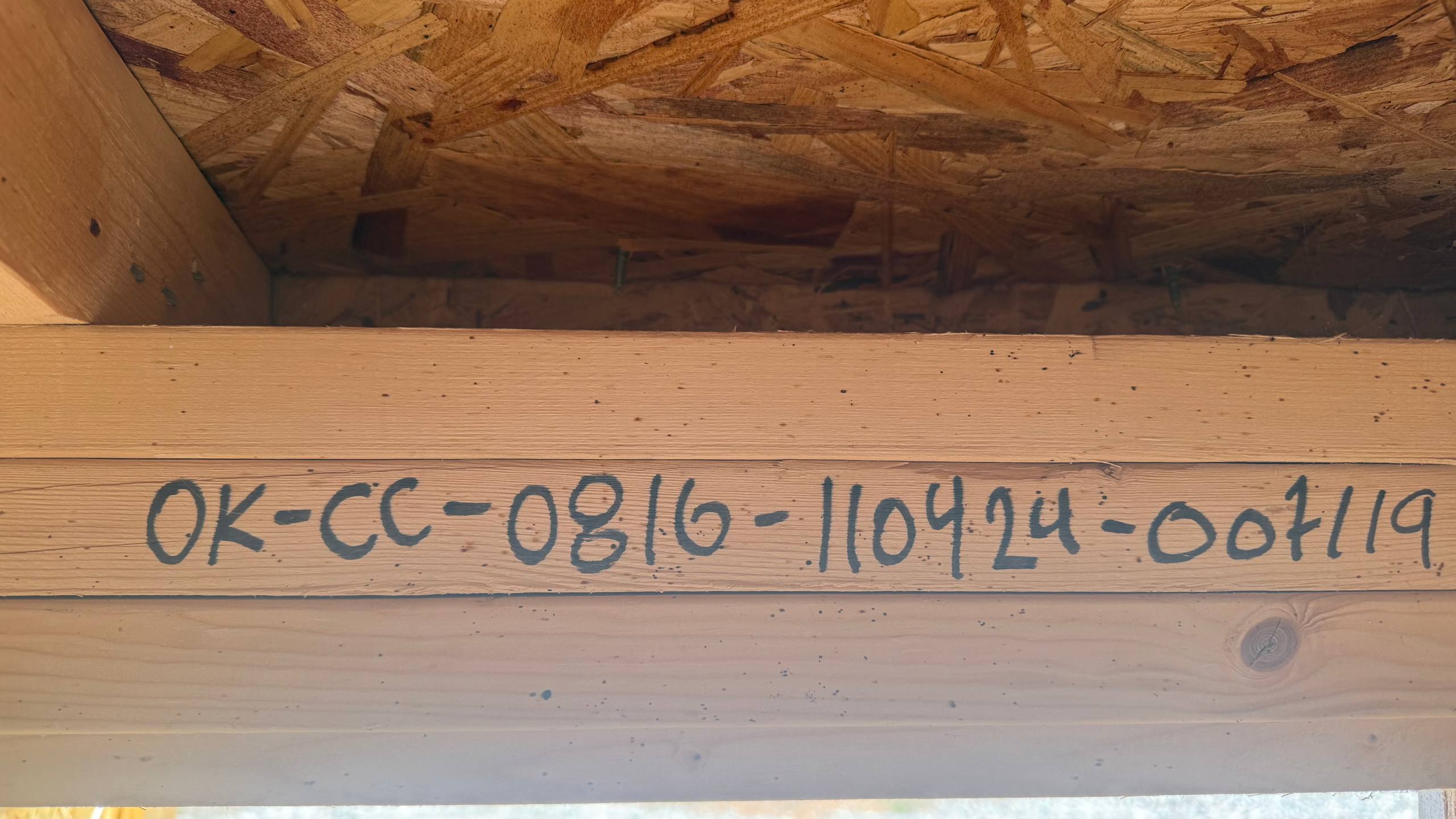 CHICKEN COOP 8X16